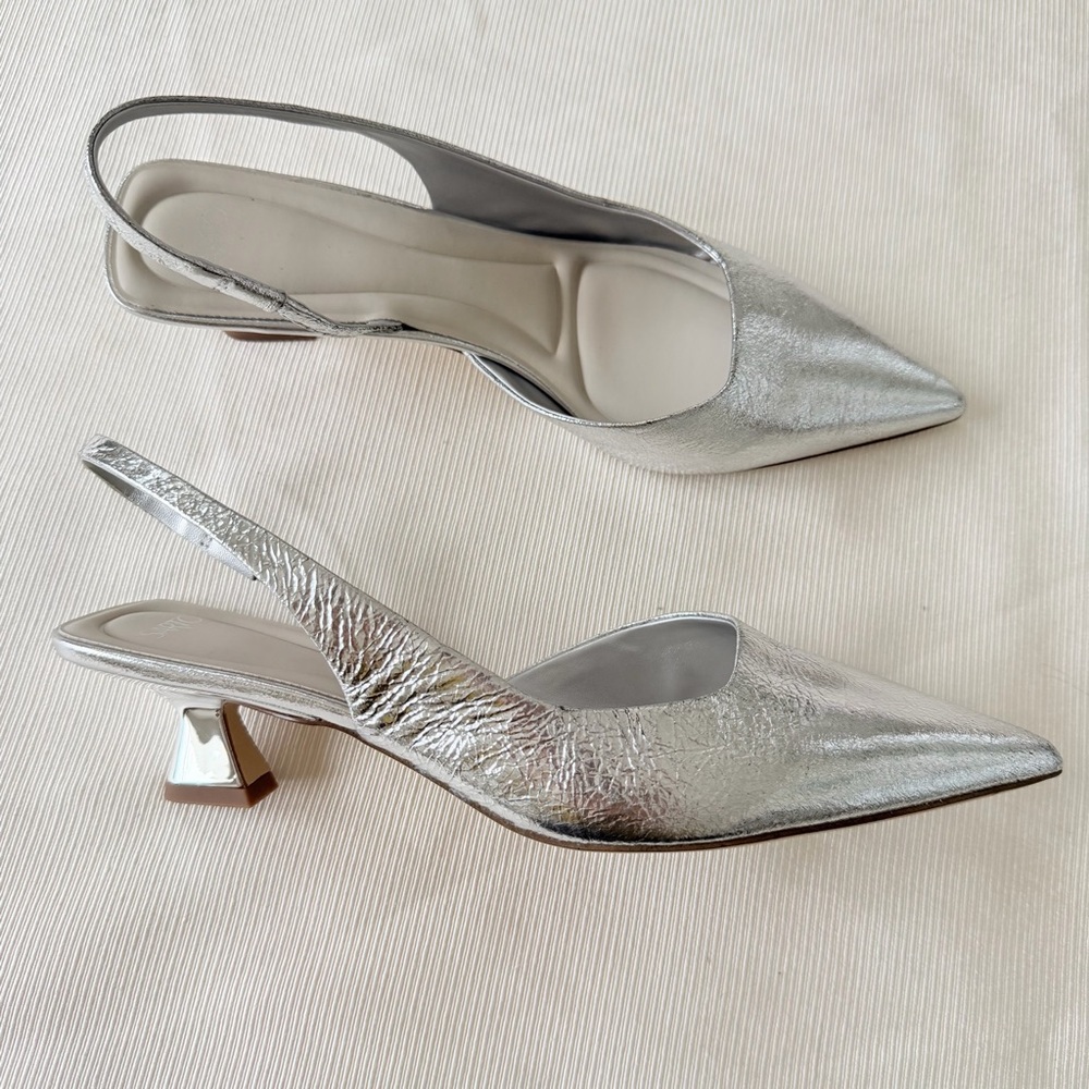New Sarto Womens Pumps Silver Kitten Heel Slingback Casual Shoes Size 9